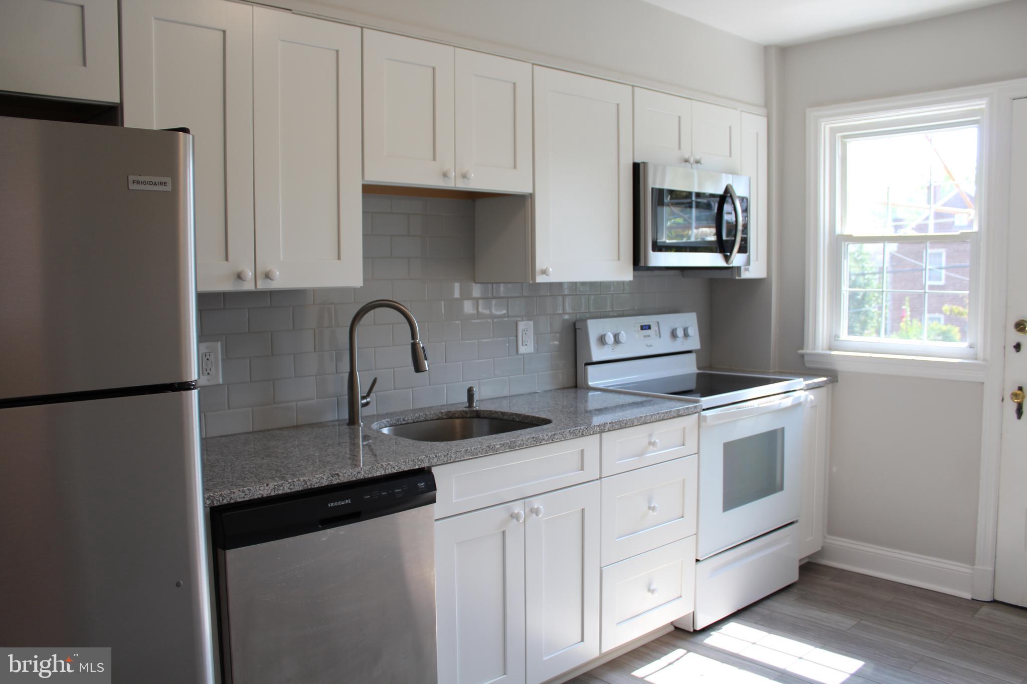 6119 Regent Park Road Baltimore, MD 21228 - Photo 7 of 55 New Kitchen