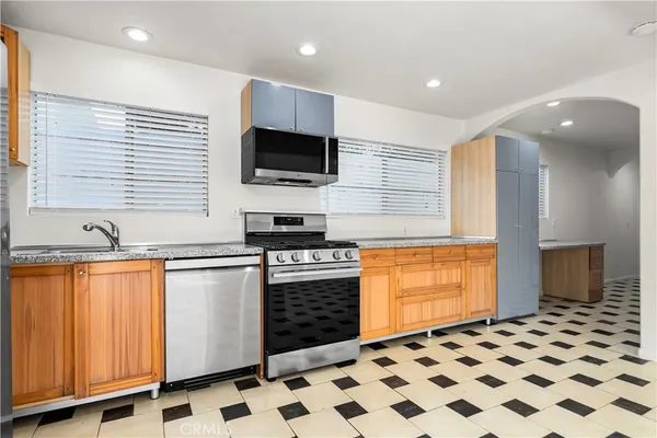$3,800 | 240 Avenida Granada, Unit 1, San Clemente, CA 92672