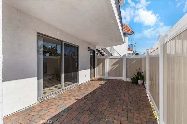 $3,800 | 240 Avenida Granada, Unit 1, San Clemente, CA 92672