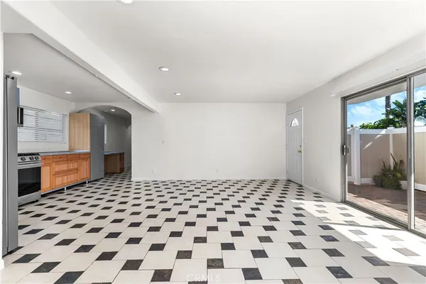 $3,800 | 240 Avenida Granada, Unit 1, San Clemente, CA 92672