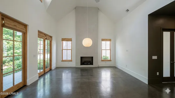 $3,800 | 62 Harford, Beaufort, SC 29906