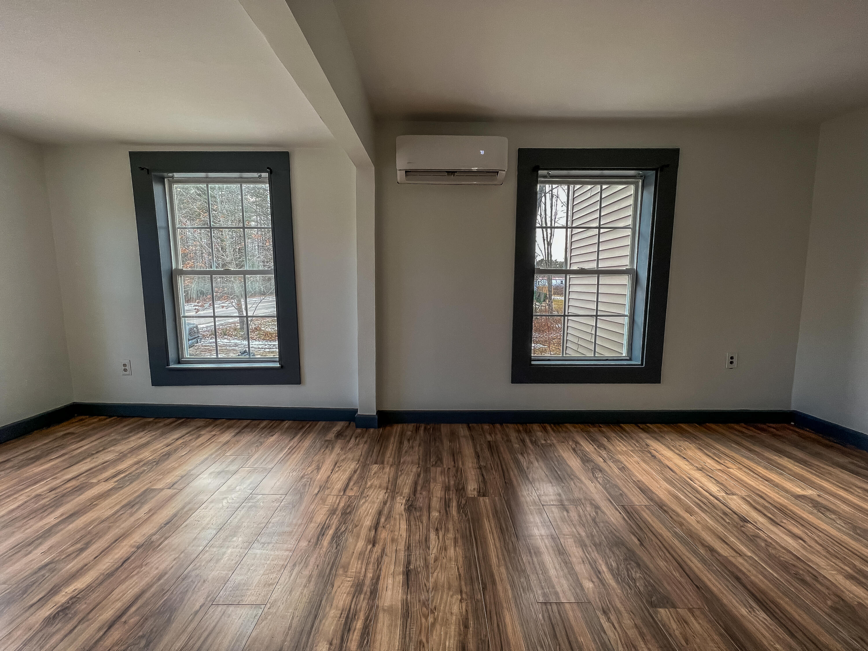 155 Manley Road Auburn, ME 04210 - Photo 11 of 30 Living Room