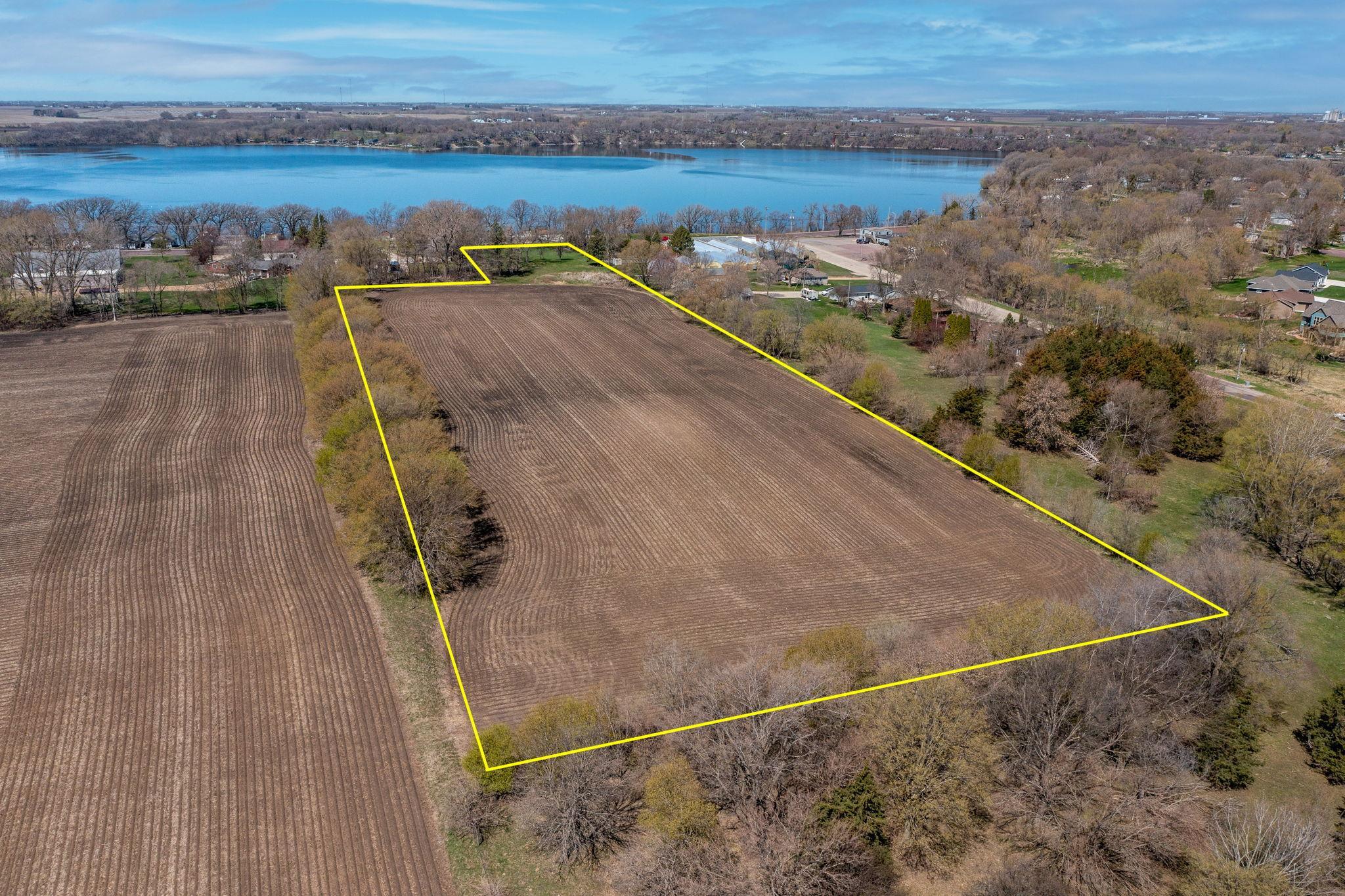 2413 Albion Avenue Fairmont, MN 56031 - Photo 1 of 15