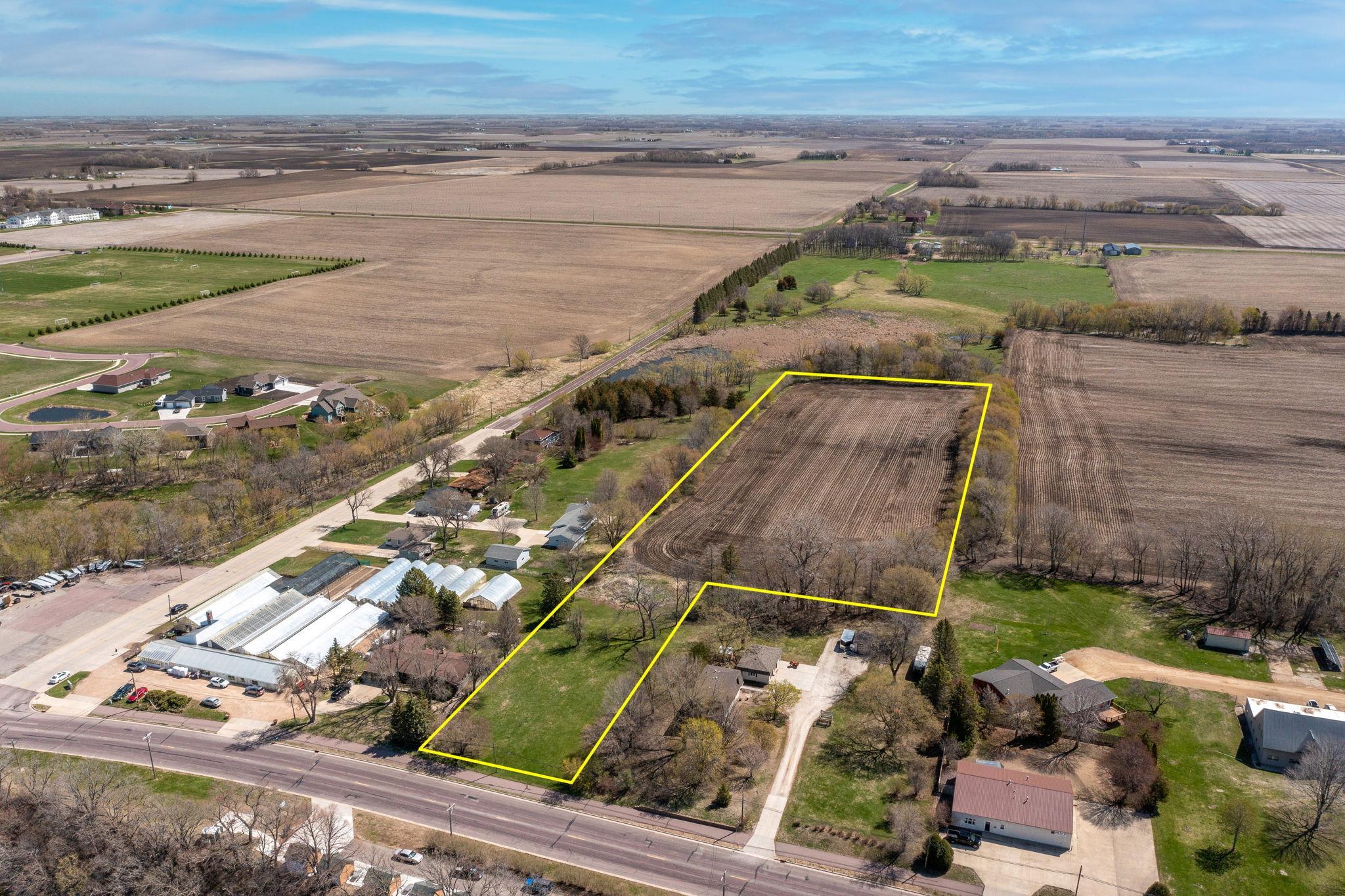 2413 Albion Avenue Fairmont, MN 56031 - Photo 2 of 15