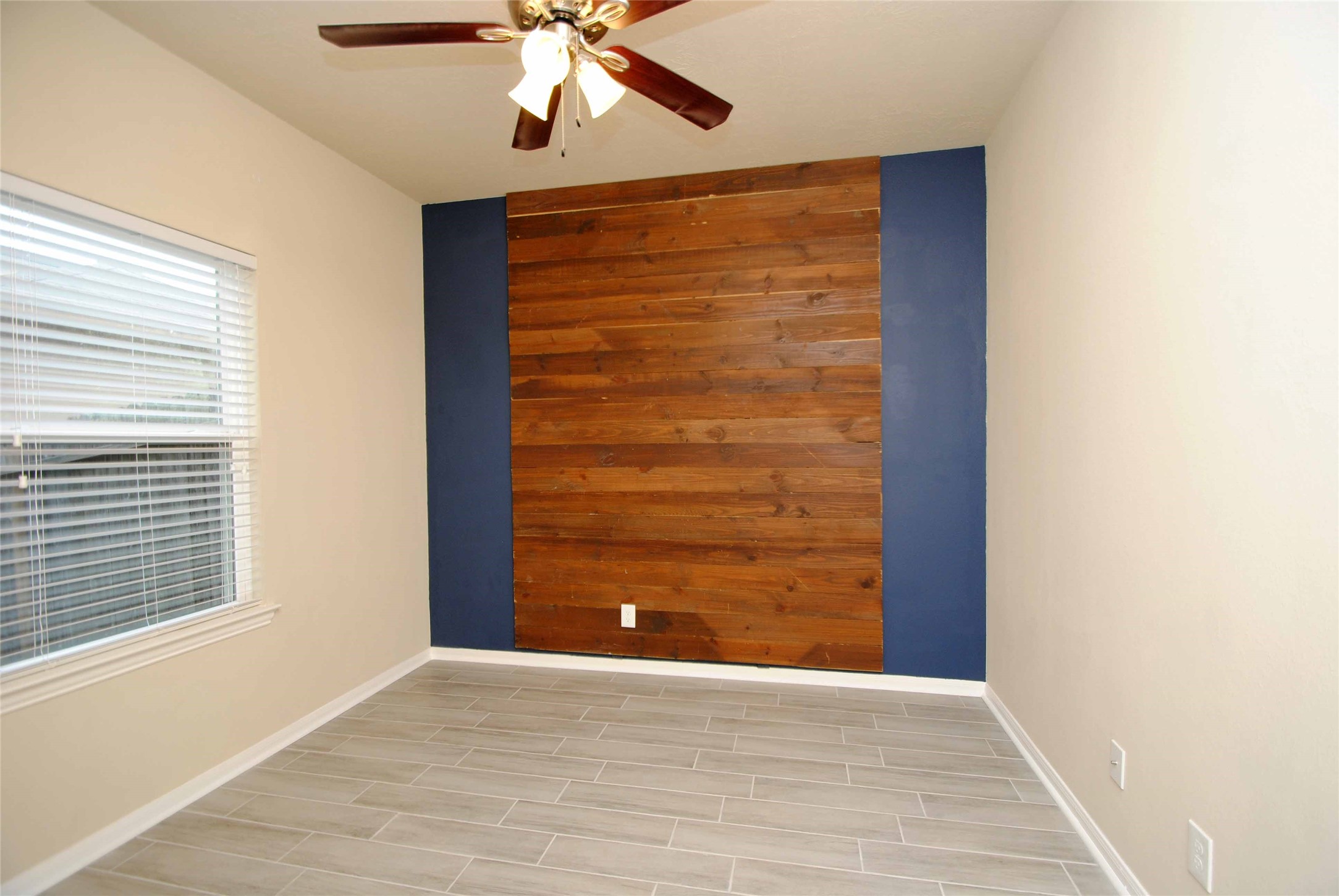 7019 Hazelnut Lane Baytown, TX 77521 - Photo 21 of 29