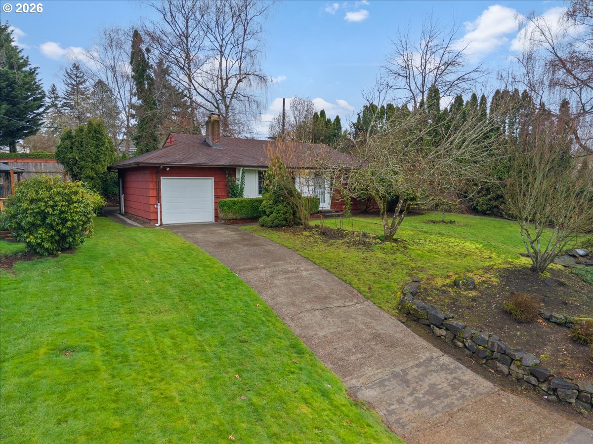 6544 Southwest 46th Place Portland, OR 97221 - Photo 1 of 34 Gallery Image 1
