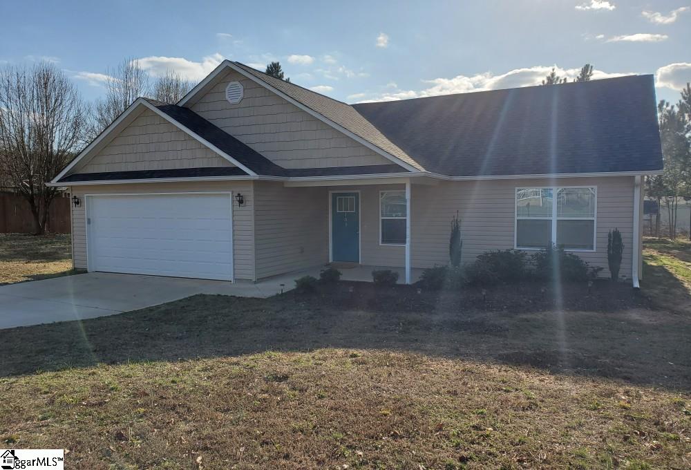 109 Ridgecrest Drive Williamston, SC 29697 - Photo 1 of 22 Gallery Image 1