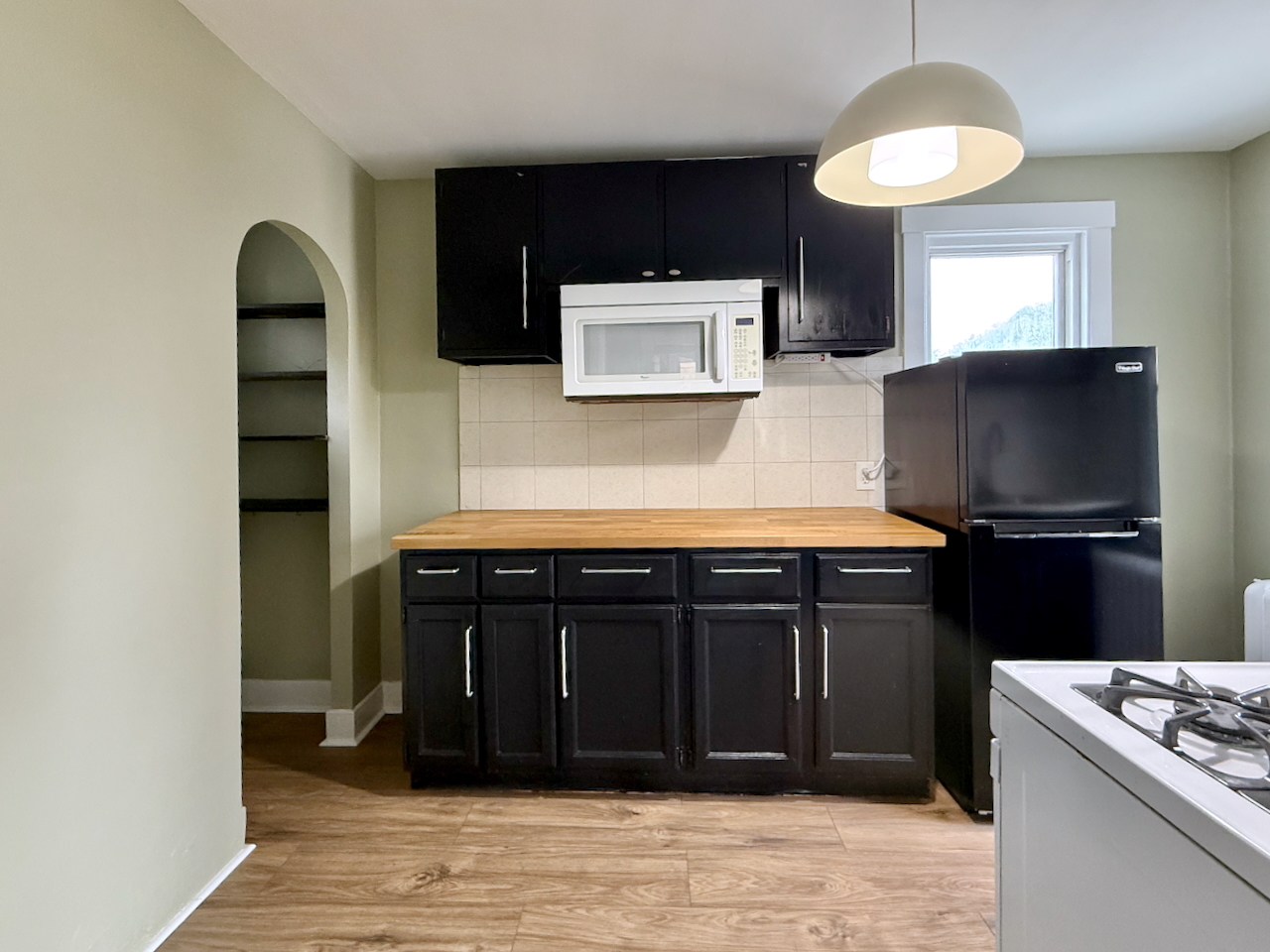 203 Symphony Way, Unit B Elgin, IL 60120 - Photo 2 of 19