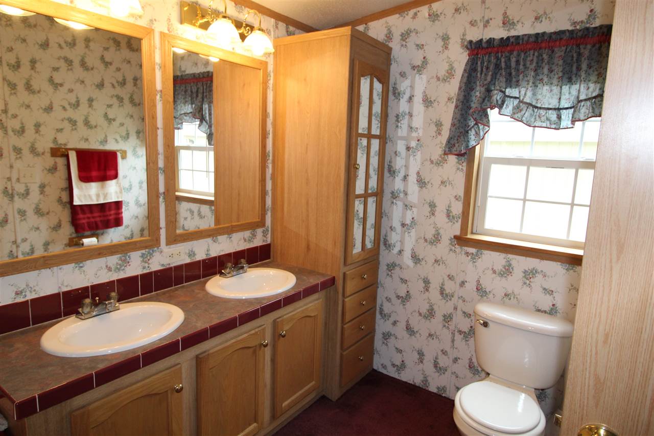 1248 Tracy Hill Road Roxbury, VT 05669 - Photo 12 of 30