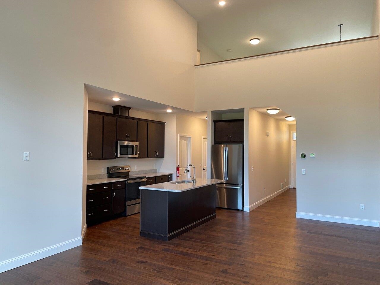 347 Obrien Farm Road South Burlington, VT 05403 - Photo 6 of 18 Gallery Image 6