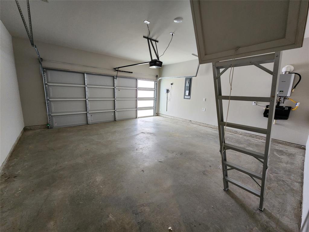 2309 Ruff Road Denton, TX 76205 - Photo 22 of 32 Garage has access to attic