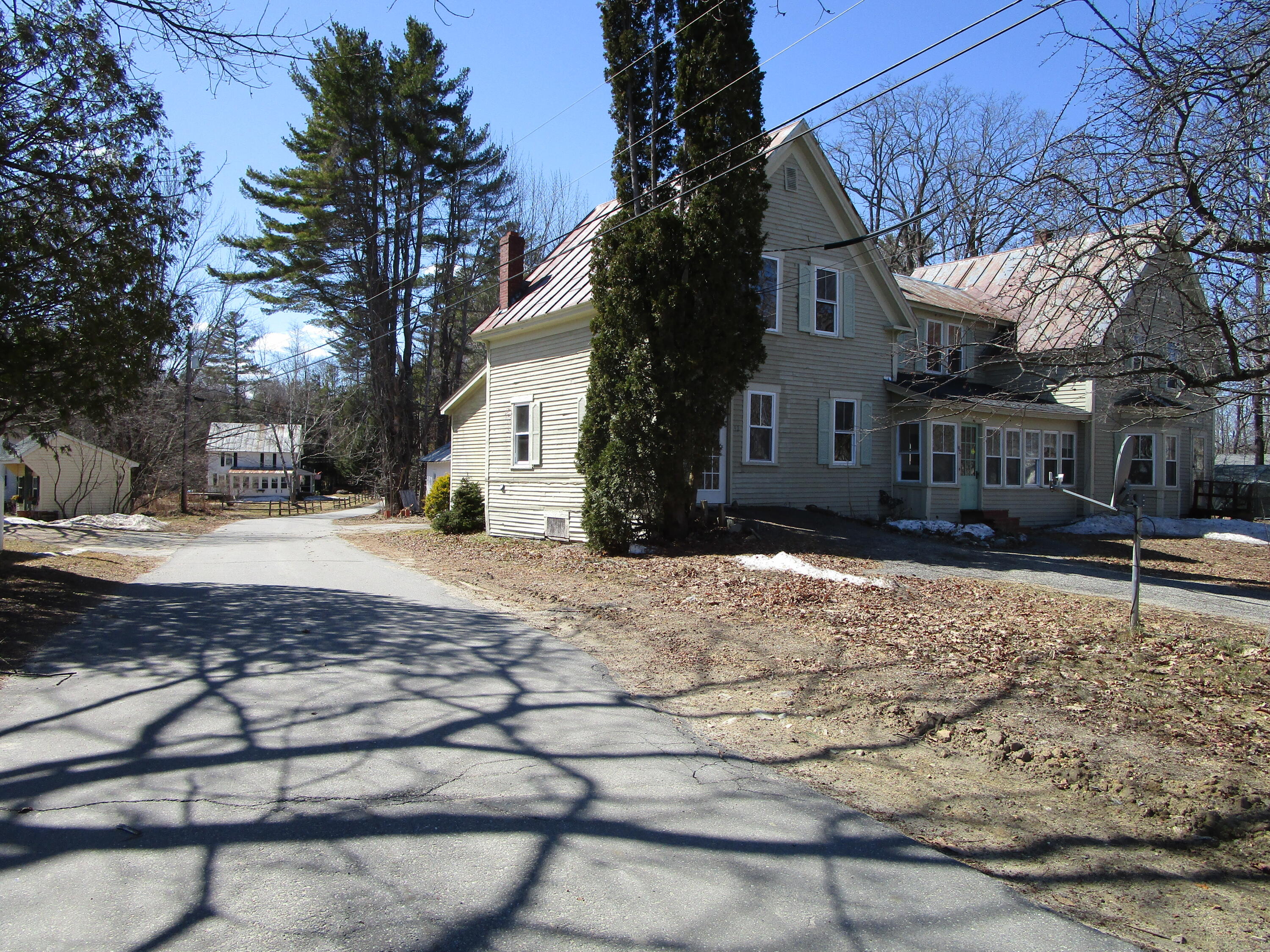 92 Weld Road Wilton, ME 04294 - Photo 2 of 31 IMG_0192 (1)