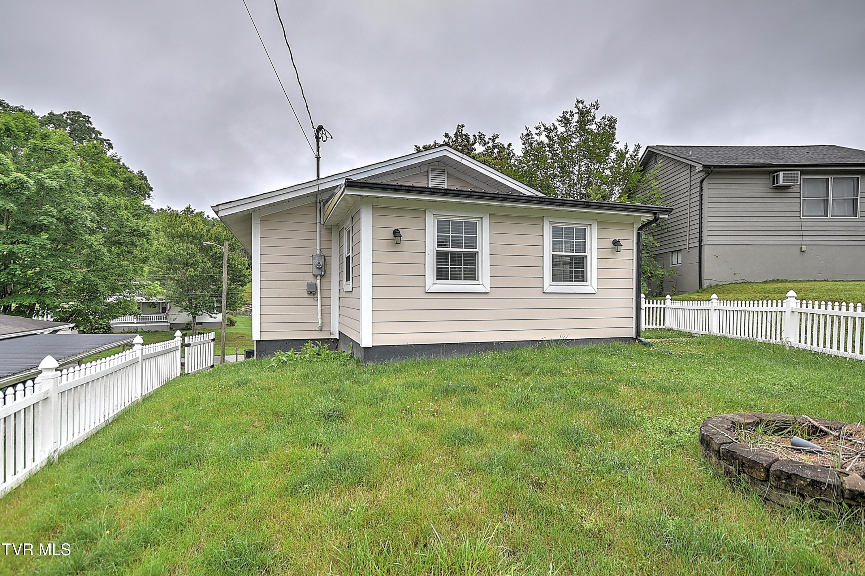 166 Reading Road South Weber City, VA 24290 - Photo 30 of 34 166 Reading JC-33