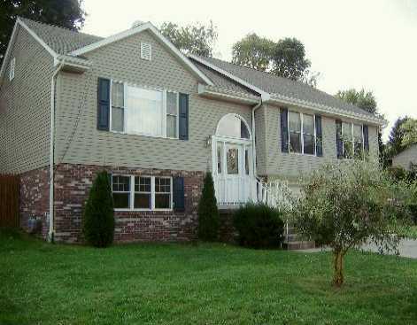 287-1 Spring Run Road Crescent, PA 15046 - Photo 1 of 7 Exterior Front.
