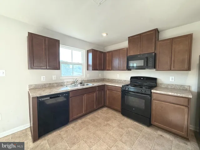 $1,850 | 63 Ogunquit Drive, Martinsburg, WV 25403