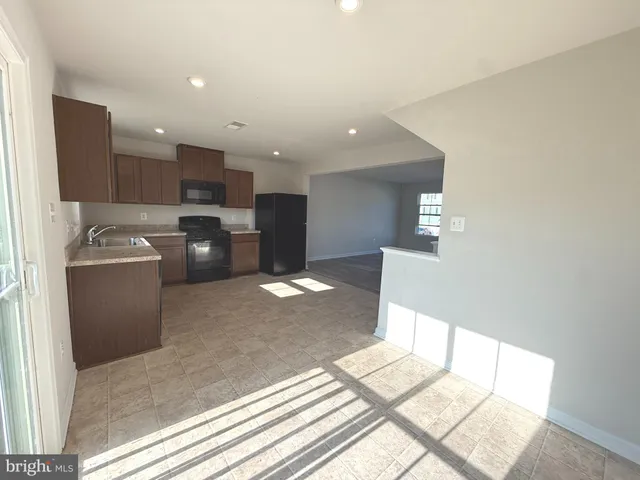 $1,850 | 63 Ogunquit Drive, Martinsburg, WV 25403