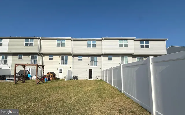 $1,850 | 63 Ogunquit Drive, Martinsburg, WV 25403