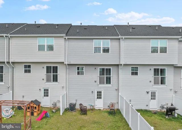 $1,850 | 63 Ogunquit Drive, Martinsburg, WV 25403