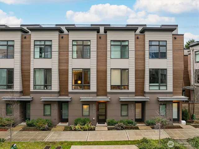 $749,950 | 6309 9th Avenue Northeast, Unit D, Seattle, WA 98115