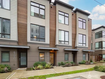 $749,950 | 6309 9th Avenue Northeast, Unit D, Seattle, WA 98115