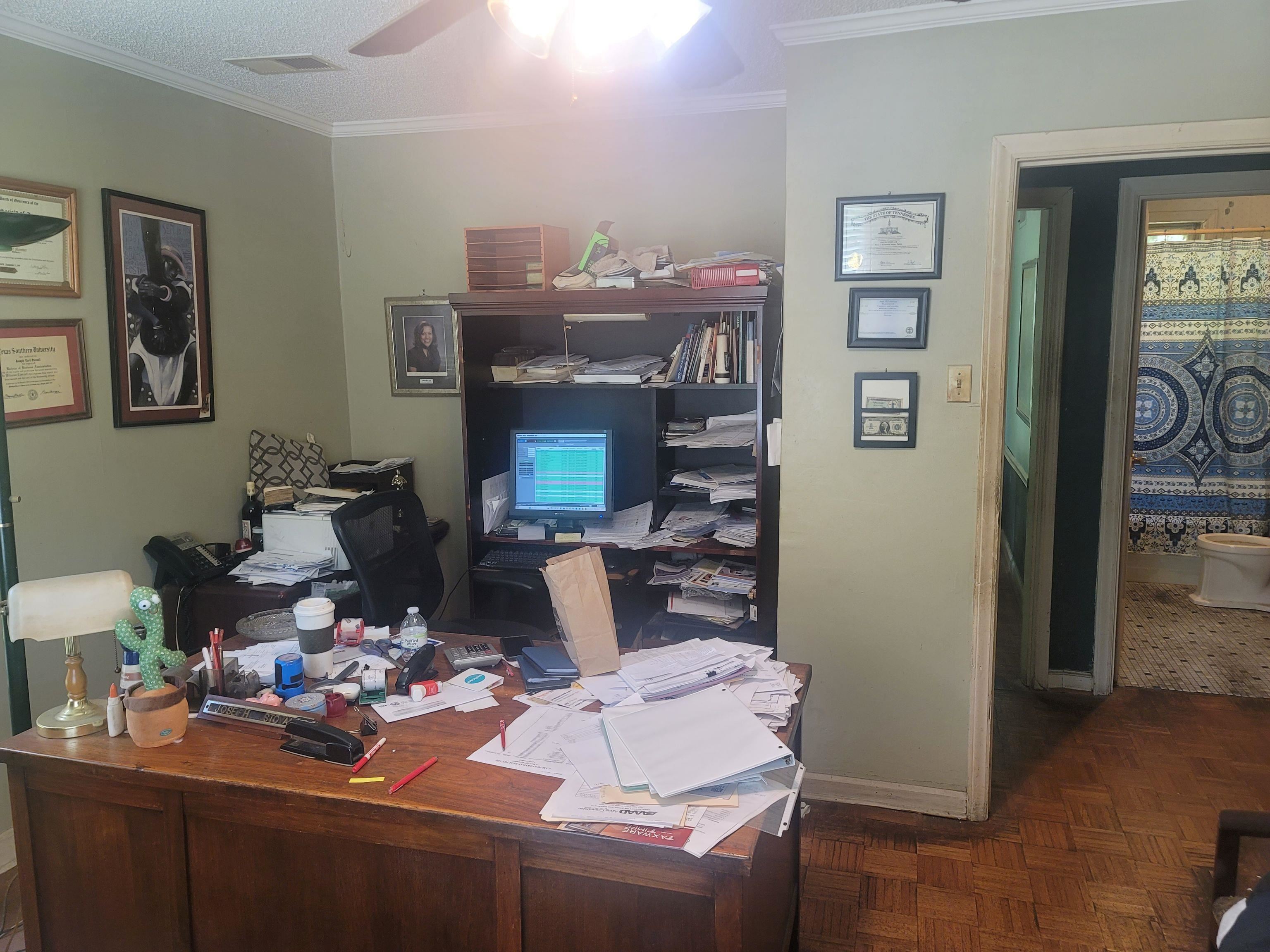 516 East Raines Road Memphis, TN 38109 - Photo 8 of 34