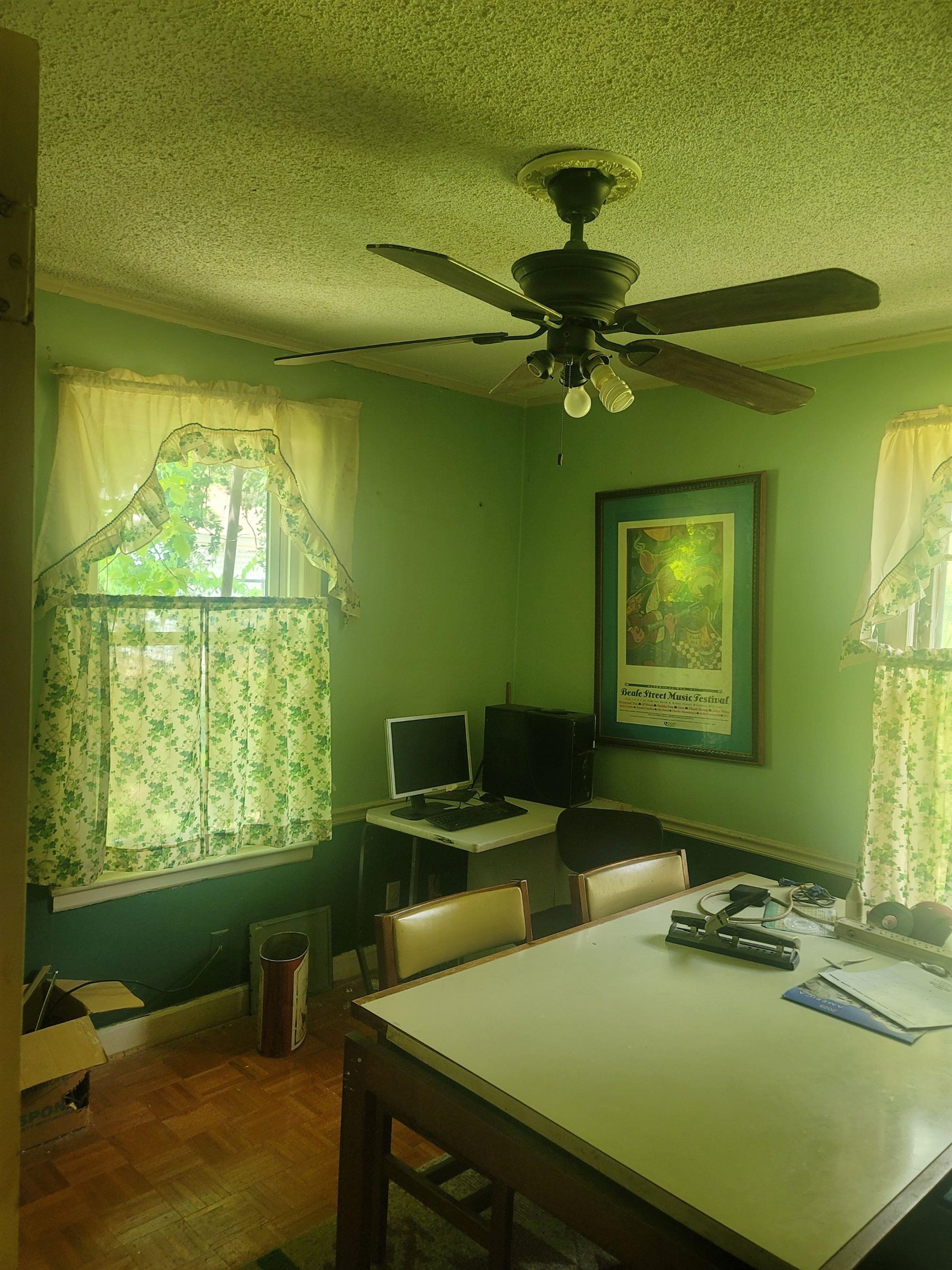 516 East Raines Road Memphis, TN 38109 - Photo 9 of 34 Main House