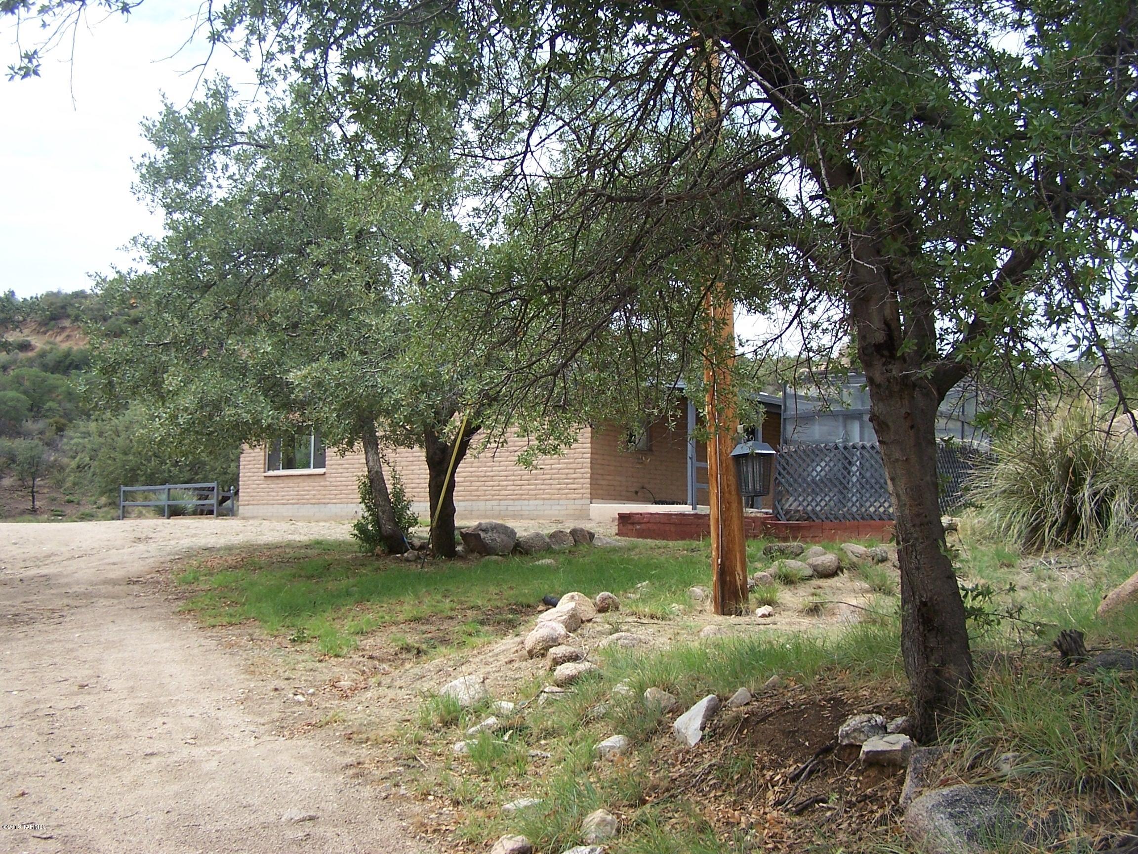 1880 South Cody Loop Road Oracle, AZ 85623 - Photo 18 of 28