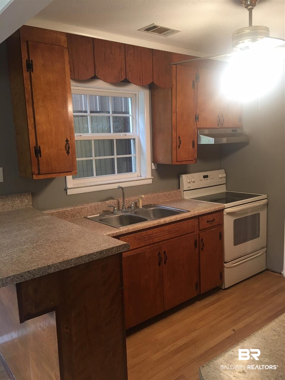 22508 County Road 6 Castleberry, AL 36432 - Photo 14 of 15 Kitchen