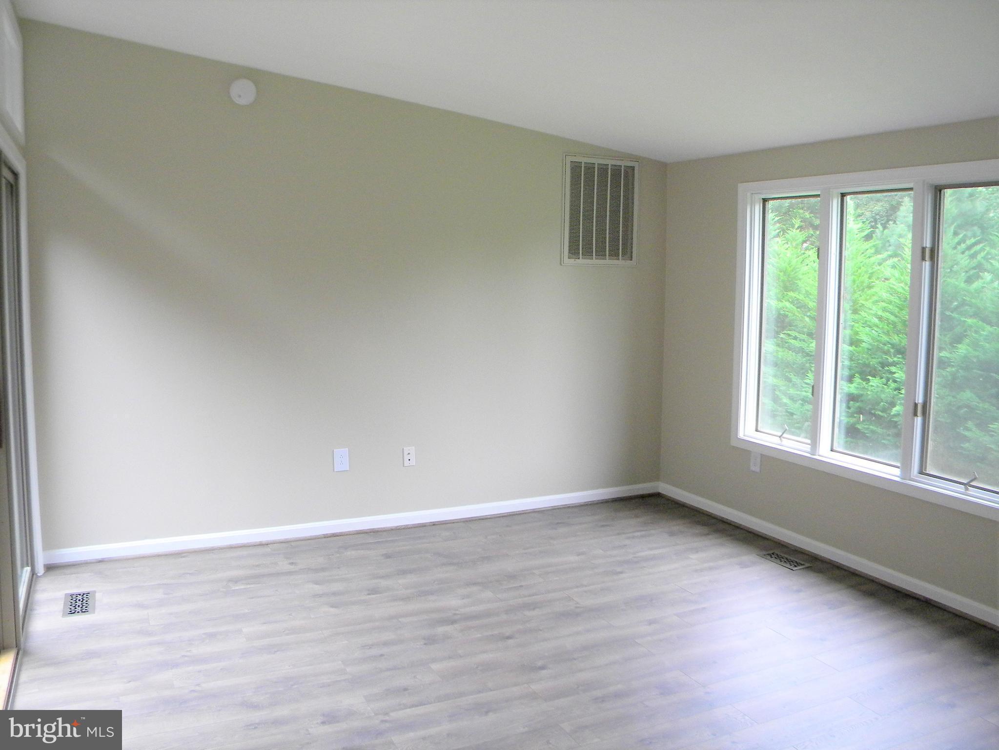 3222 Throne Drive Dunkirk, MD 20754 - Photo 5 of 15 Family Room