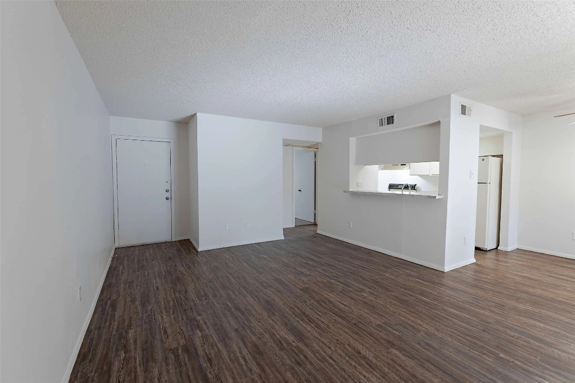 3600 Greystone Drive, Unit 412 Austin, TX 78731 - Photo 19 of 28 6 Weeks Rent Free! On Select Units