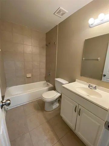 $1,375 | 2430 Northwest 4th Terrace, Gainesville, FL 32609