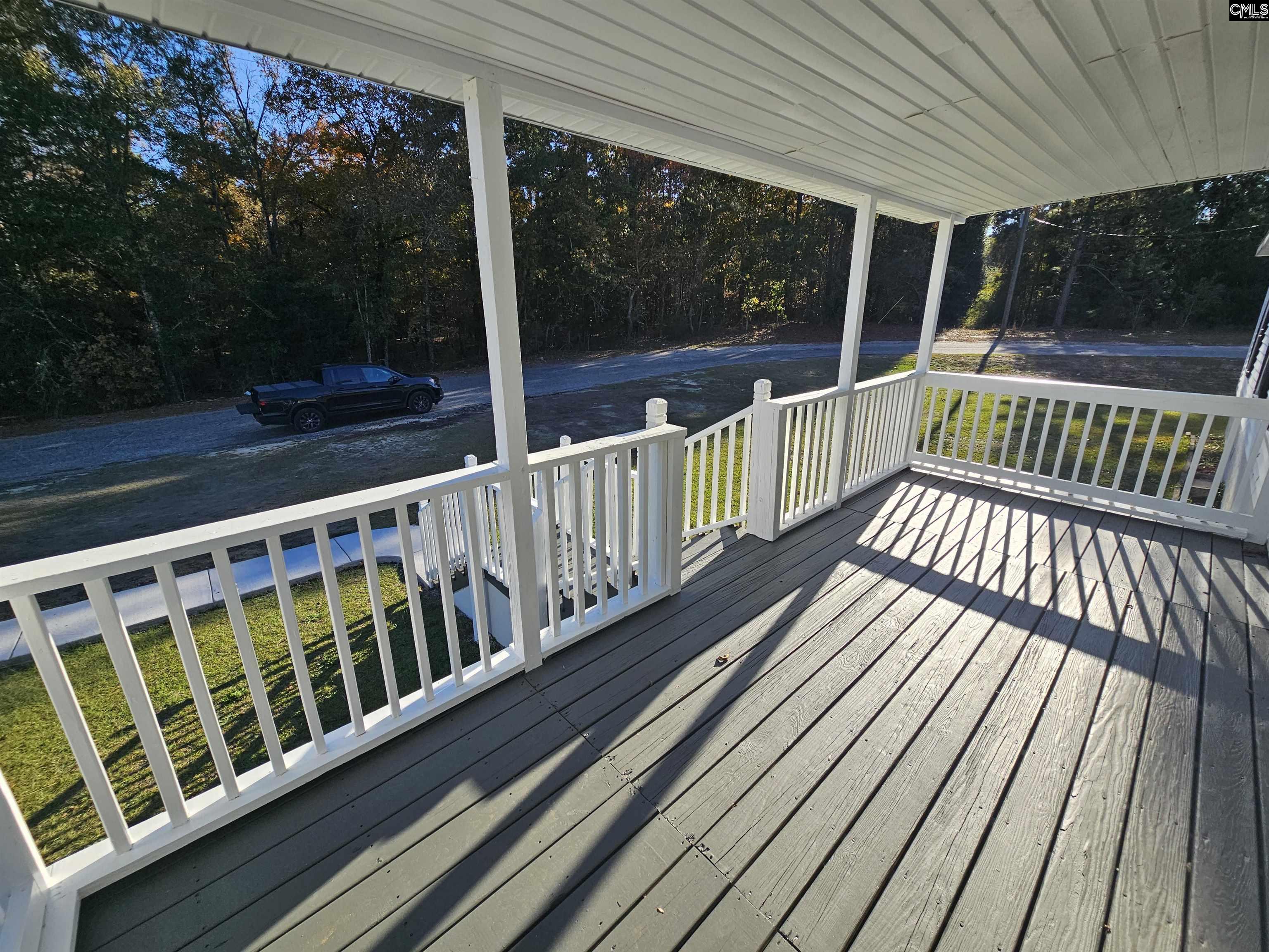 1561 Bradley Road Camden, SC 29020 - Photo 5 of 33
