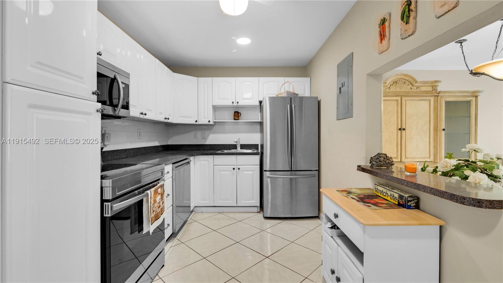 1801 South Ocean Drive, Unit 207 Hollywood, FL 33019 - Photo 9 of 29