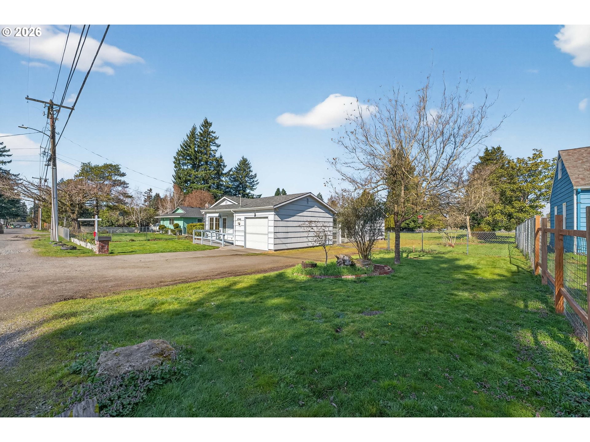 Southeast Marie Street Portland, OR 97236 - Photo 2 of 7