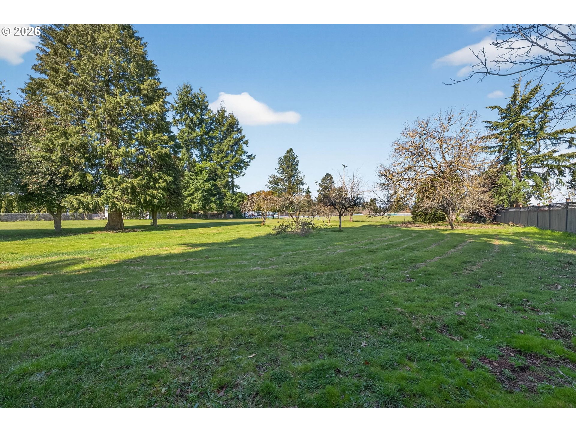 Southeast Marie Street Portland, OR 97236 - Photo 5 of 7