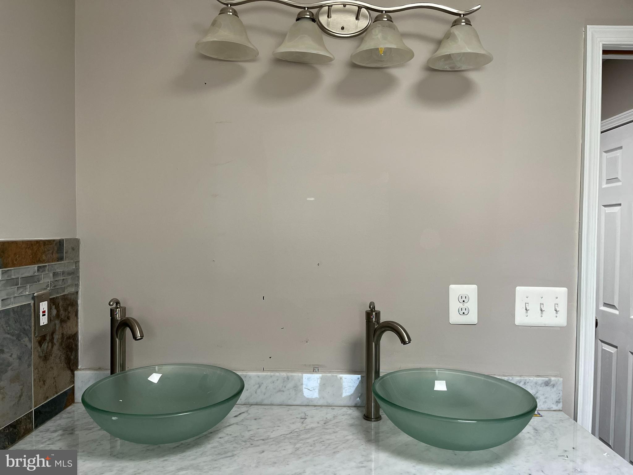 7304 Exmore Street Springfield, VA 22150 - Photo 13 of 16 Master Bath