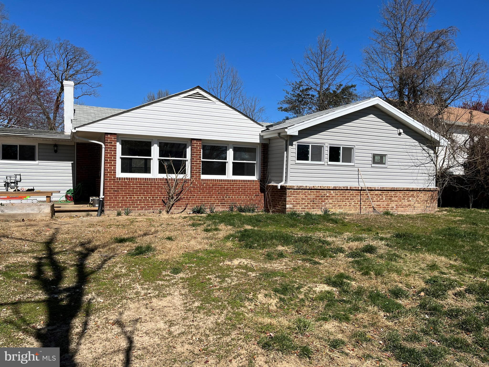 7304 Exmore Street Springfield, VA 22150 - Photo 4 of 16 Gallery Image 4