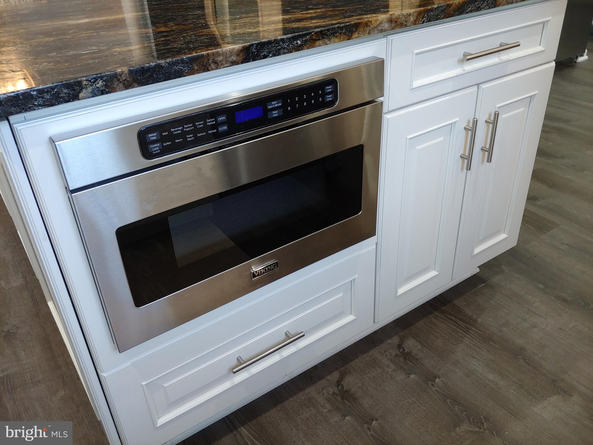 5 Roland Place Bel Air, MD 21014 - Photo 16 of 52 BUILT-IN VIKING MICROWAVE