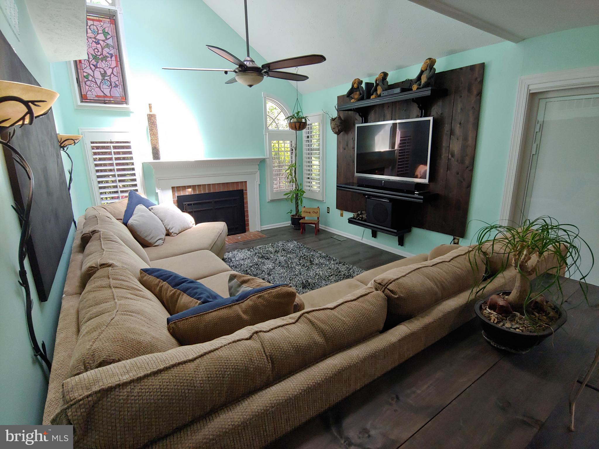 5 Roland Place Bel Air, MD 21014 - Photo 22 of 52 COZY FAMILY ROOM