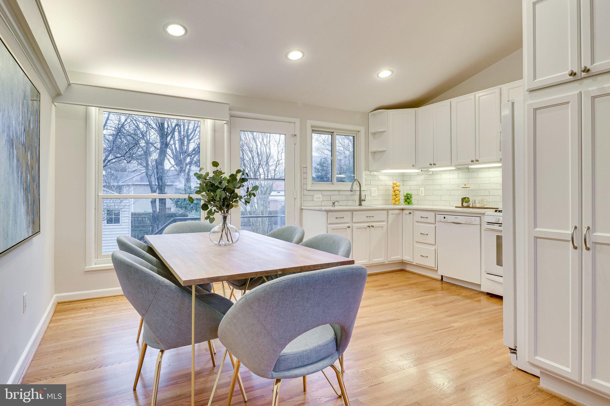 2935 Viewpoint Road Alexandria, VA 22314 - Photo 11 of 51 Gallery Image 11