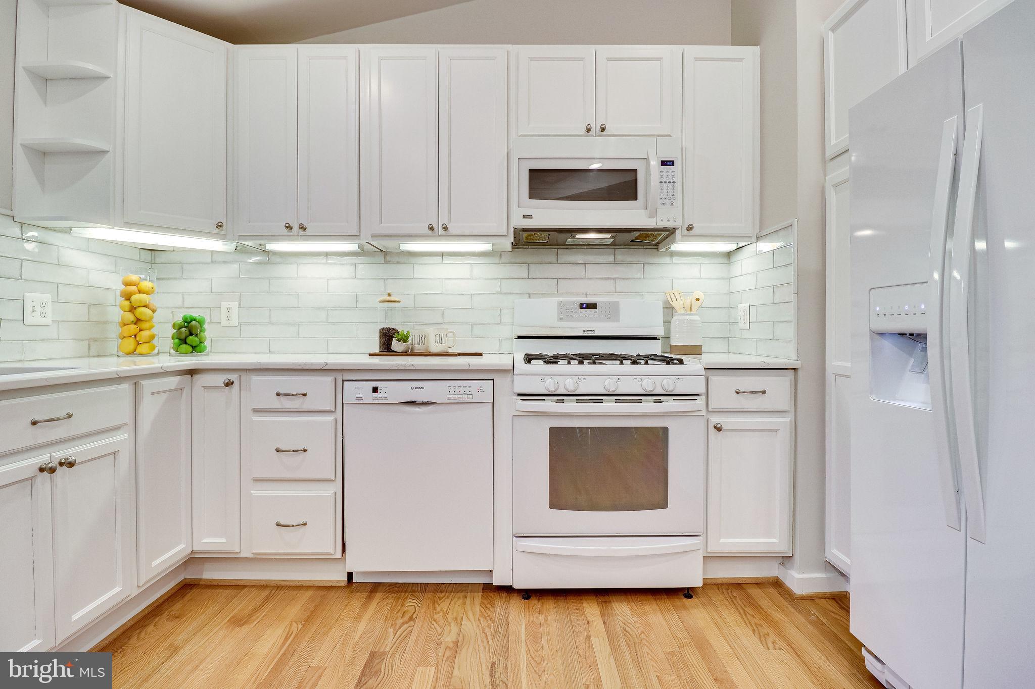 2935 Viewpoint Road Alexandria, VA 22314 - Photo 12 of 51 Gallery Image 12