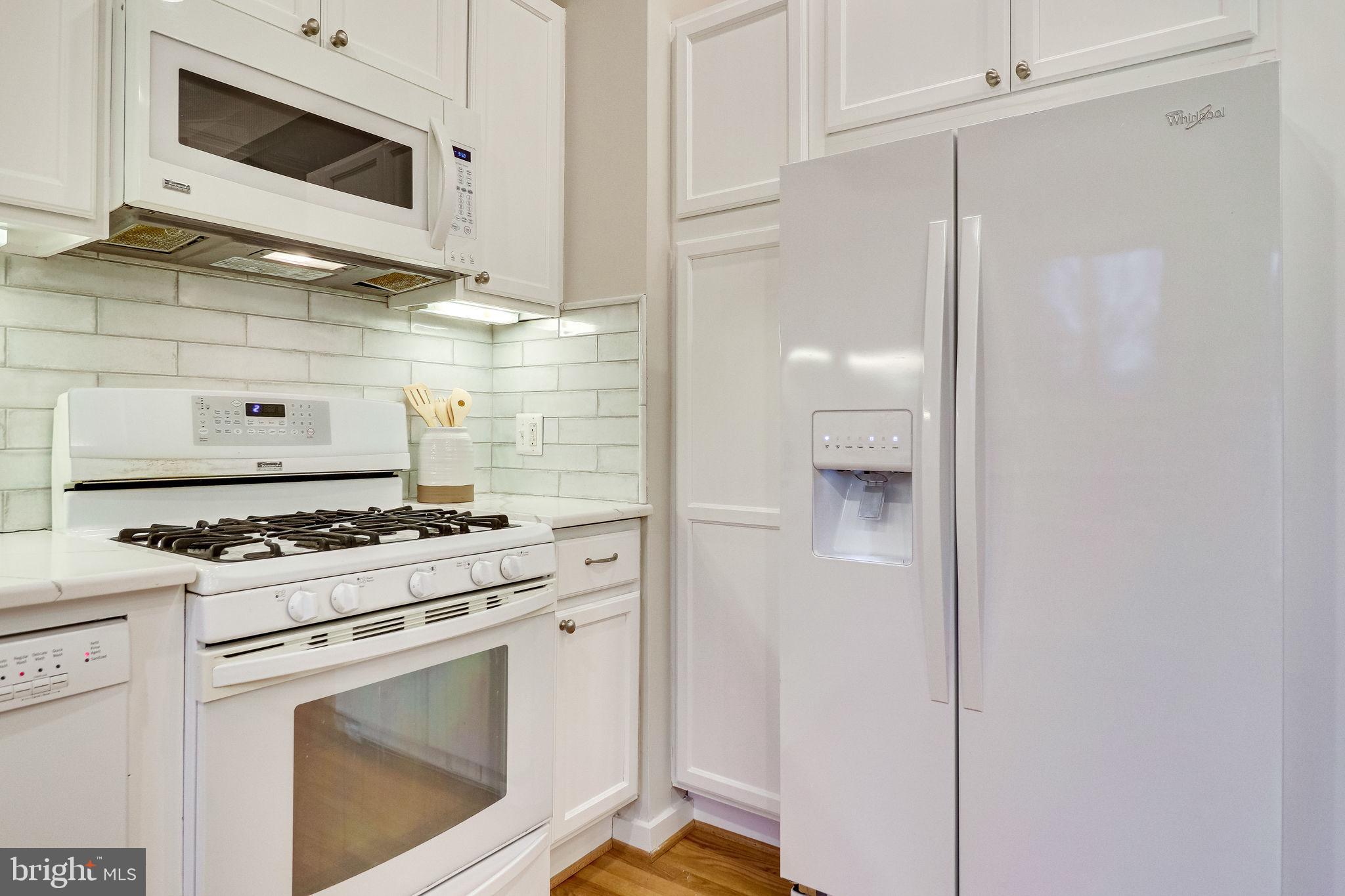 2935 Viewpoint Road Alexandria, VA 22314 - Photo 14 of 51 Gallery Image 14
