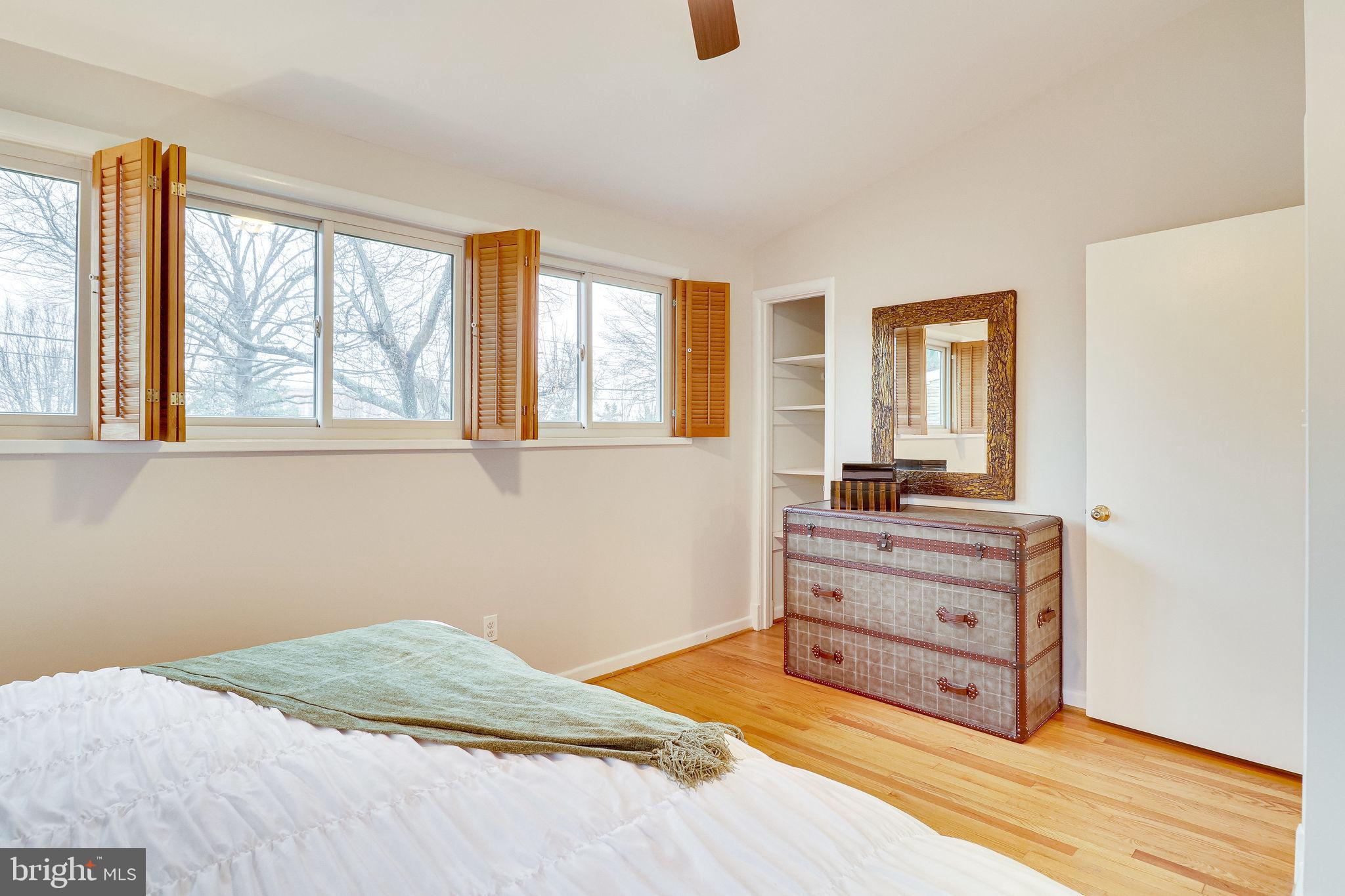 2935 Viewpoint Road Alexandria, VA 22314 - Photo 23 of 51 Gallery Image 23