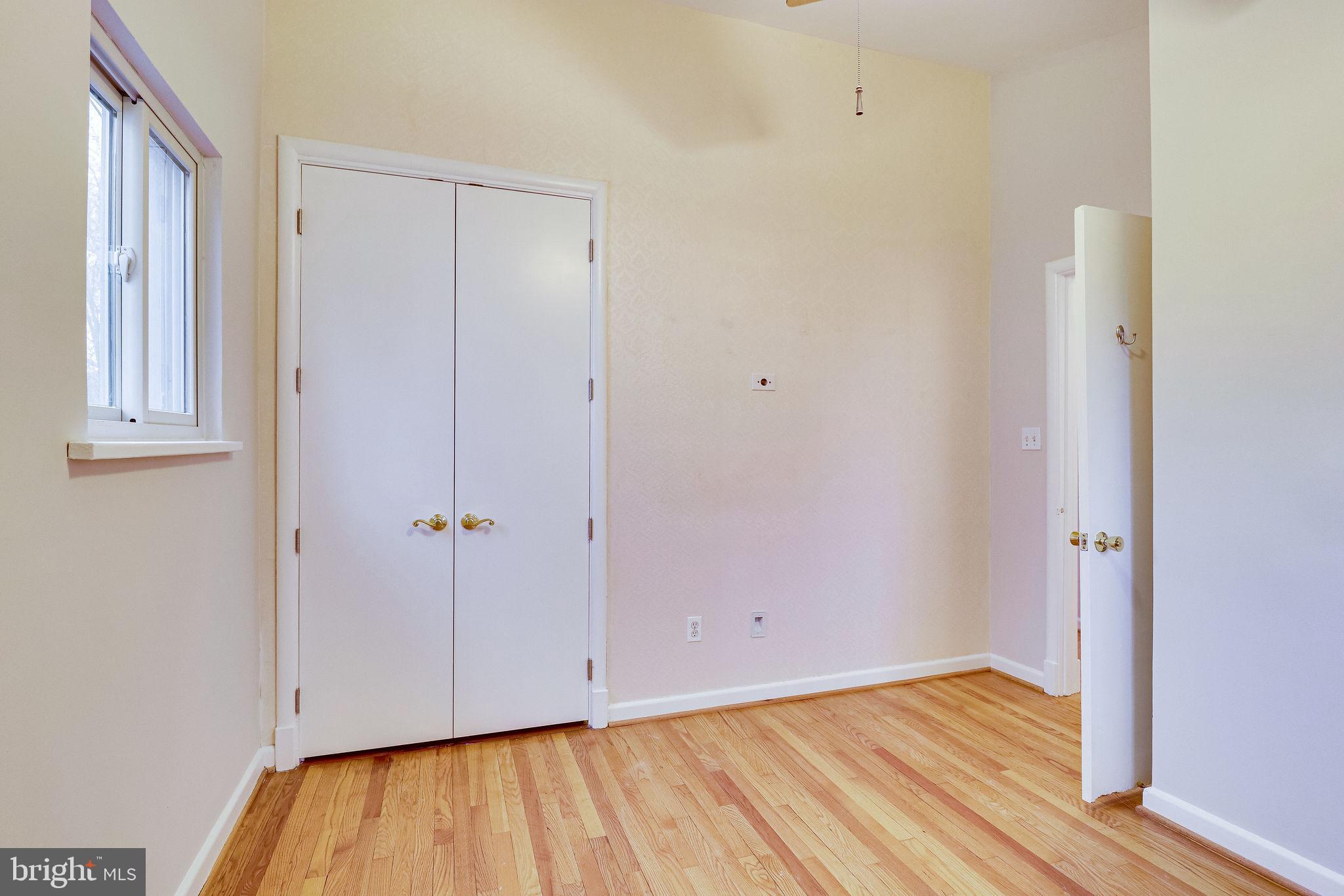 2935 Viewpoint Road Alexandria, VA 22314 - Photo 27 of 51 Gallery Image 27