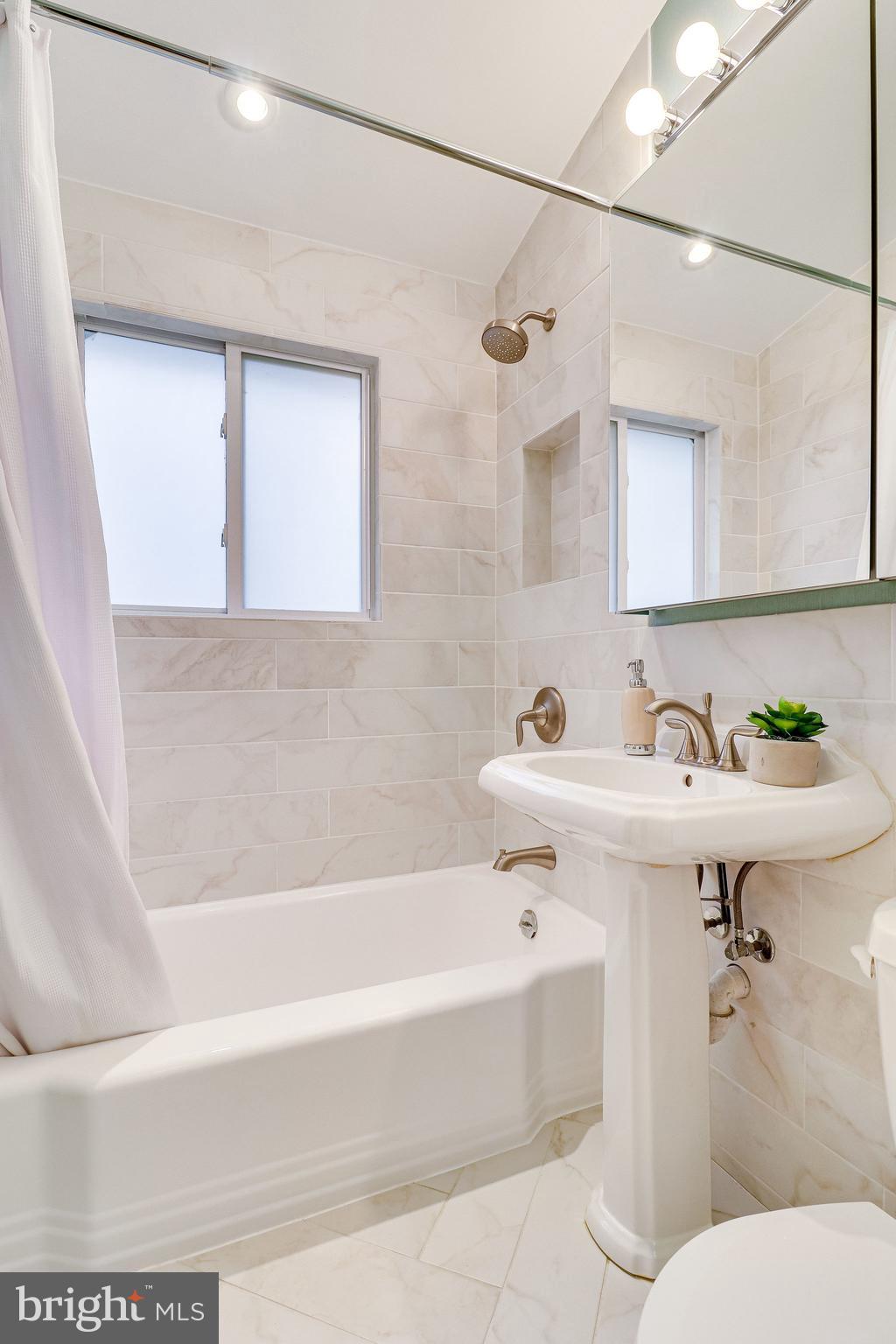 2935 Viewpoint Road Alexandria, VA 22314 - Photo 31 of 51 Gallery Image 31