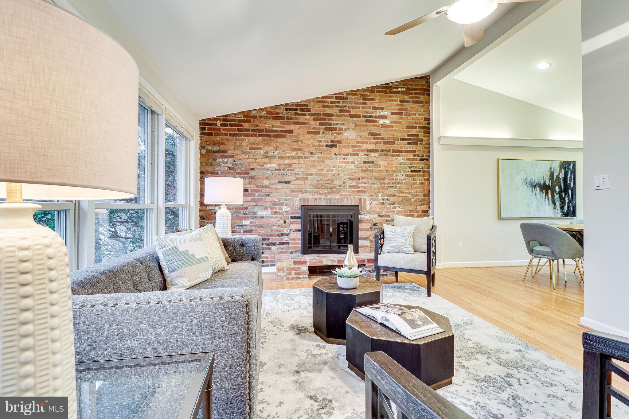 2935 Viewpoint Road Alexandria, VA 22314 - Photo 8 of 51 Gallery Image 8