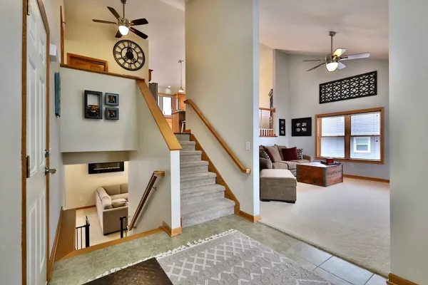 $548,700 | 430 21st Street, Prairie du Sac, WI 53578