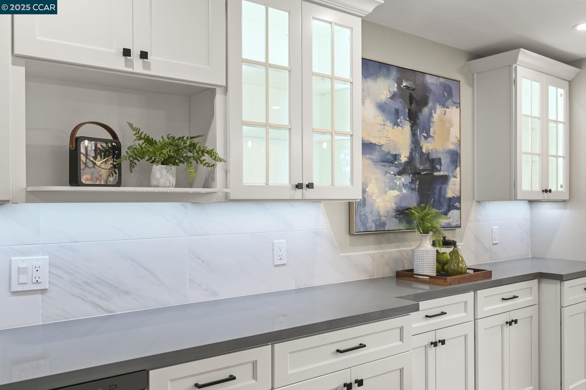 1131 Oakmont Drive, Unit 6 Walnut Creek, CA 94595 - Photo 12 of 31