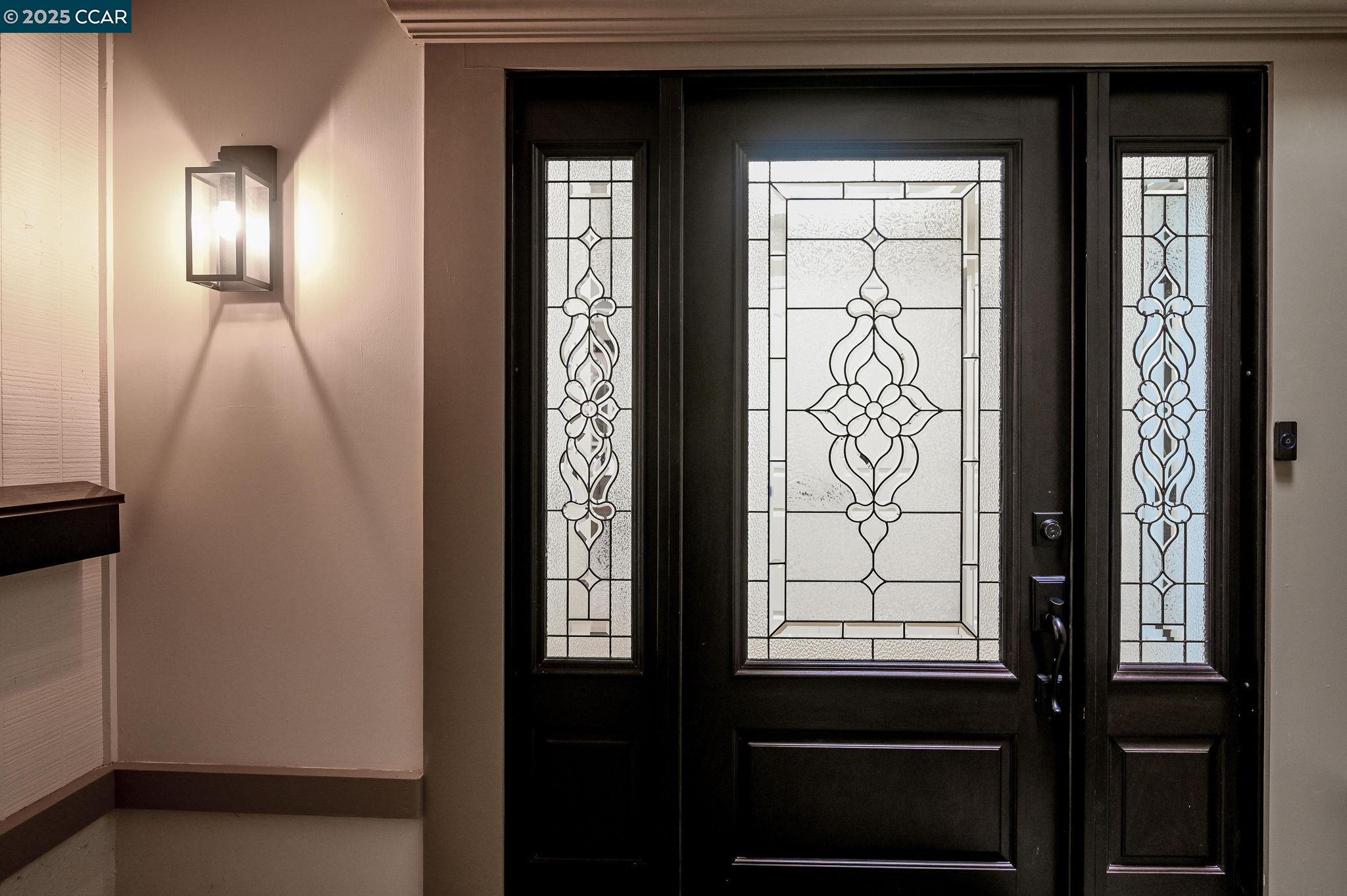 1131 Oakmont Drive, Unit 6 Walnut Creek, CA 94595 - Photo 4 of 31