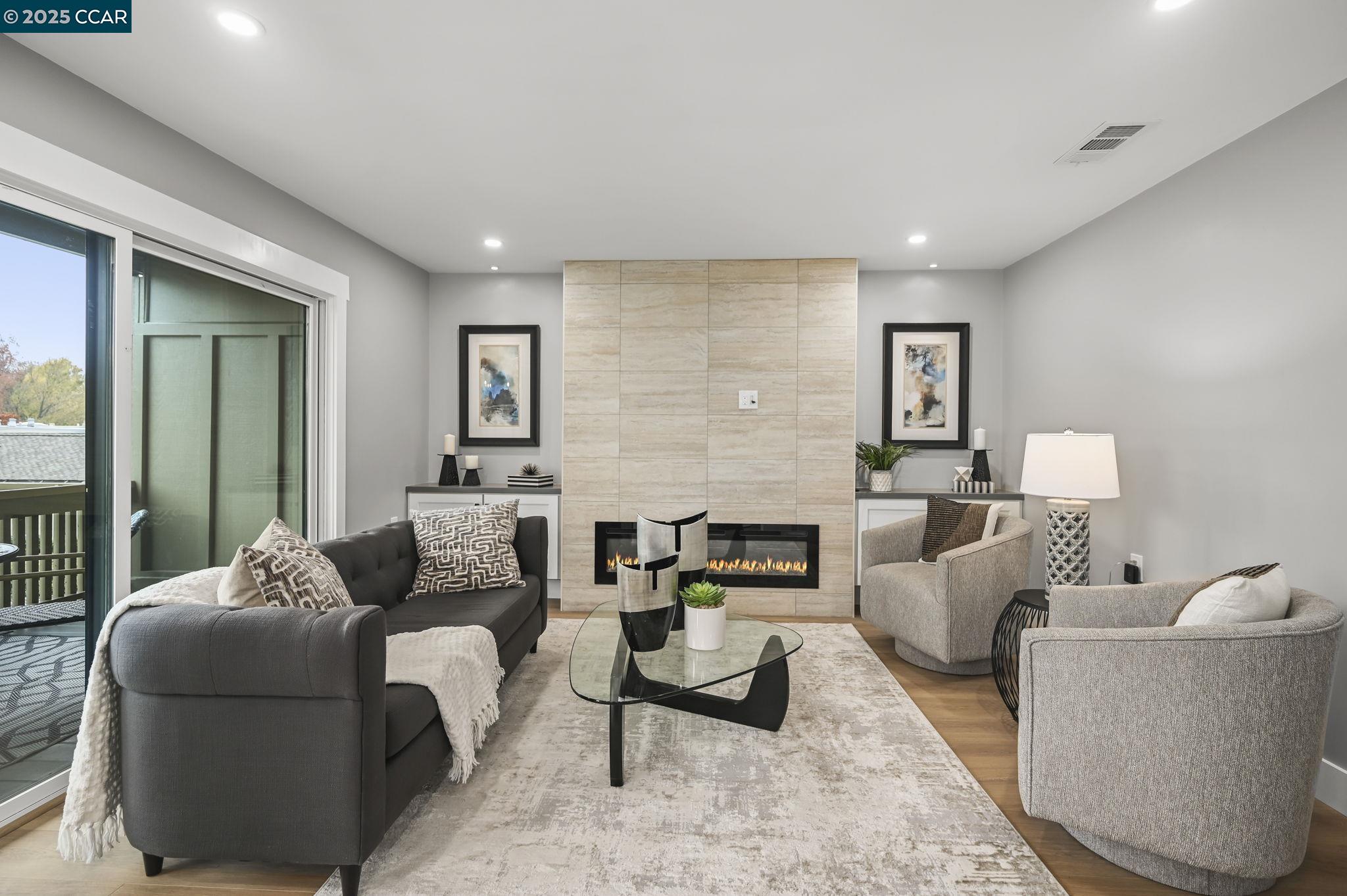 1131 Oakmont Drive, Unit 6 Walnut Creek, CA 94595 - Photo 6 of 31